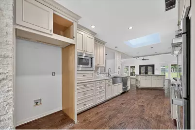 14126 Brookridge Circle, Dallas, TX 75254 - Photo 6