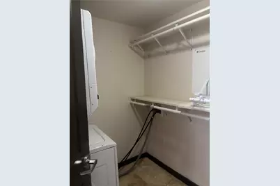 329 E Colorado Boulevard #404, Dallas, TX 75203 - Photo 22