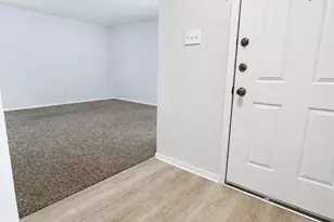 705 Gregg St, Denton, TX 76201 - Photo 8