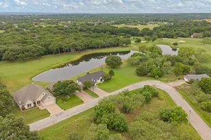 24068 Stonewood Dr, Whitney, TX 76692 - Photo 1