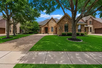 5833 Crescent Lane, Colleyville, TX 76034 - Photo 1