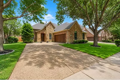 5833 Crescent Lane, Colleyville, TX 76034 - Photo 2