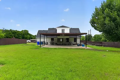 1626 Lyon Street, Lancaster, TX 75134 - Photo 14