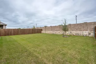 2004 Adams Dr, Little Elm, TX 75068 - Photo 24