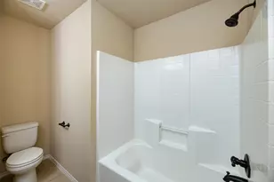 365 Orbit Dr, Lavon, TX 75166 - Photo 20