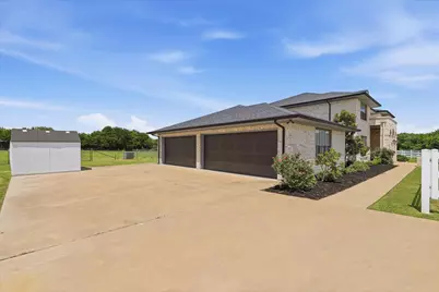 89 Thornwood Lane, Van Alstyne, TX 75495 - Photo 4