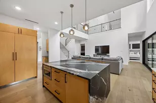 10450 Solta Dr, Dallas, TX 75218 - Photo 16
