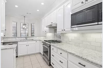 2190 McPherson Drive, Grapevine, TX 76051 - Photo 8