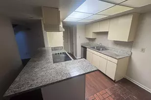 13511 Red Fern Ln, Dallas, TX 75240 - Photo 10