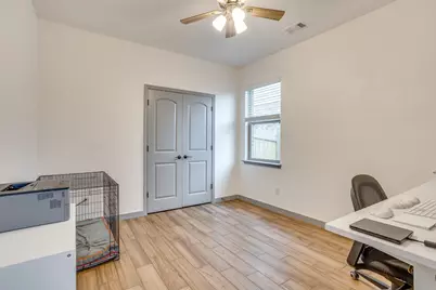 7529 Pleasant Oaks Street, Fort Worth, TX 76120 - Photo 28
