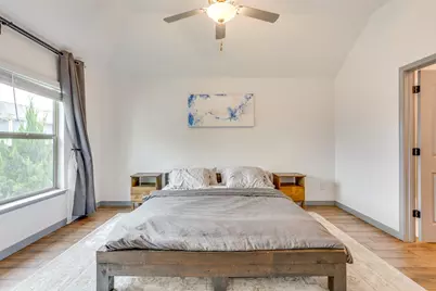 7529 Pleasant Oaks Street, Fort Worth, TX 76120 - Photo 20