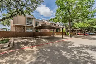 2402 Northlake Ct, Irving, TX 75038 - Photo 4