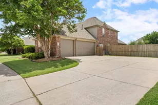 5904 Crestberry Ln, Sachse, TX 75048 - Photo 4