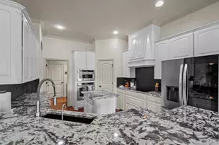 120 Kristin Dr, Aledo, TX 76008 - Photo 10