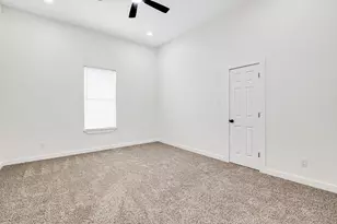 904 S Anglin St, Cleburne, TX 76031 - Photo 18