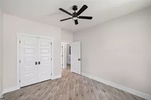 2408 Creek Dr, Granbury, TX 76048 - Photo 18
