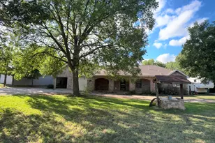 264 Oak St, Nocona, TX 76255 - Photo 26