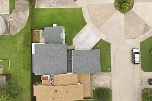 1813 Greenspring Cir, Garland, TX 75044 - Photo 22