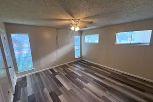 13509 Red Fern Ln, Dallas, TX 75240 - Photo 16