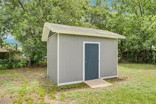 1744 Gill St, Blue Mound, TX 76131 - Photo 4