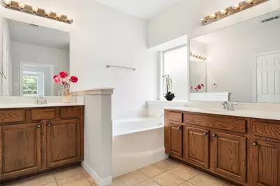 135 Springtree Street, Denton, TX 76209 - Photo 12