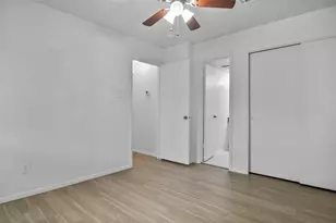 5720 Cedar Creek Dr, Benbrook, TX 76109 - Photo 18
