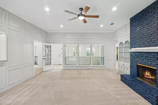 1908 Scarlett Ct, Arlington, TX 76012 - Photo 6