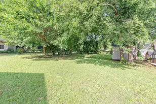 1415 N College St, McKinney, TX 75069 - Photo 20
