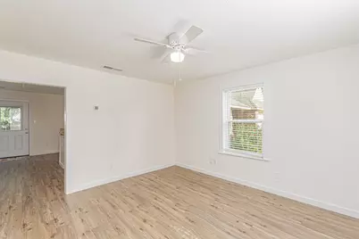 1415 N College Street, McKinney, TX 75069 - Photo 10