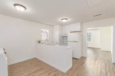 1415 N College Street, McKinney, TX 75069 - Photo 6