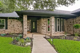 7250 Boca Raton Dr, North Richland Hills, TX 76182 - Photo 2