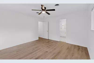 216 Bellvue Drive, Fort Worth, TX 76134 - Photo 18