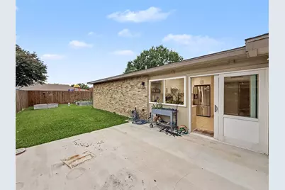2910 Sweet Gum Street, Garland, TX 75044 - Photo 22