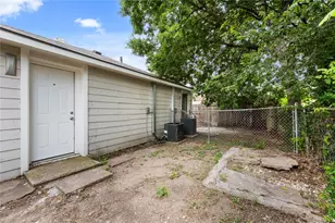 1815 W Brooklyn Ave, Dallas, TX 75208 - Photo 28