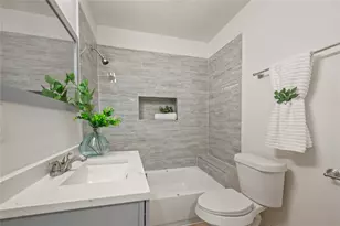 1815 W Brooklyn Ave, Dallas, TX 75208 - Photo 18
