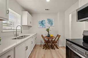 1815 W Brooklyn Ave, Dallas, TX 75208 - Photo 16