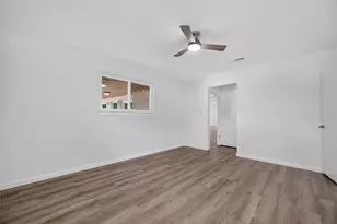 2102 Jeannette Ct, Arlington, TX 76010 - Photo 22