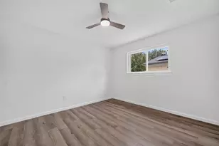 2102 Jeannette Ct, Arlington, TX 76010 - Photo 26