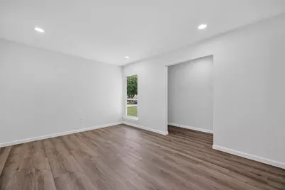 2102 Jeannette Court, Arlington, TX 76010 - Photo 12