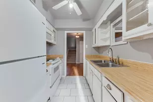 1809 E Grauwyler Rd, Irving, TX 75061 - Photo 8