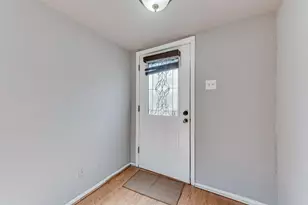 1809 E Grauwyler Rd, Irving, TX 75061 - Photo 2