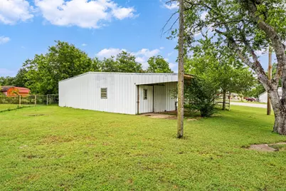102 Fm 2308, Marlin, TX 76661 - Photo 2