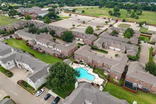 706 S Jupiter Rd, Allen, TX 75002 - Photo 2
