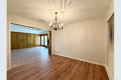 3212 Laurel Oaks Court, Garland, TX 75044 - Photo 6