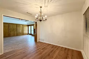 3212 Laurel Oaks Ct, Garland, TX 75044 - Photo 6