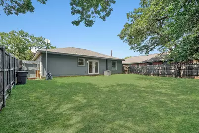 3836 Carver Place, Irving, TX 75061 - Photo 18