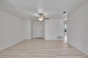 3836 Carver Pl, Irving, TX 75061 - Photo 8