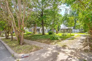 1329 Clarence St, Haltom City, TX 76117 - Photo 4