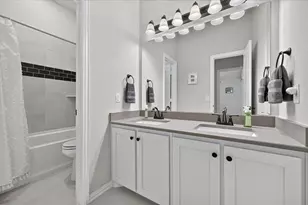1943 Silverleaf Dr, Glenn Heights, TX 75154 - Photo 22