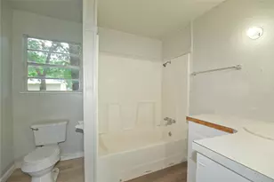 901 N Howeth, Gainesville, TX 76240 - Photo 18